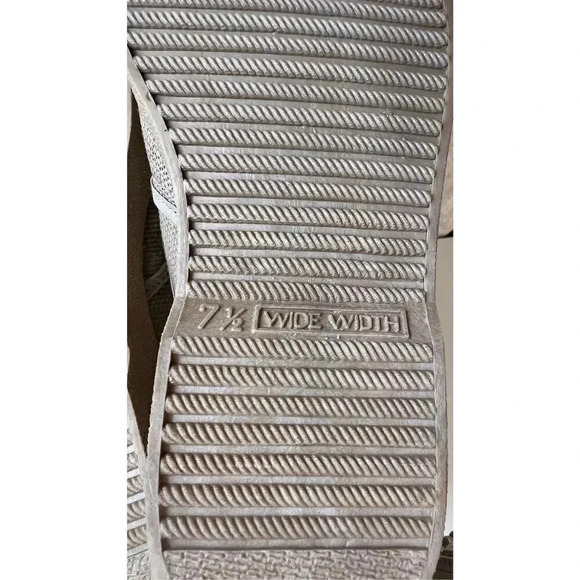 Unbranded Mens Brown Solid Canvas Slip On Loafer Shoes Size 7.5 - Picture 8 of 10